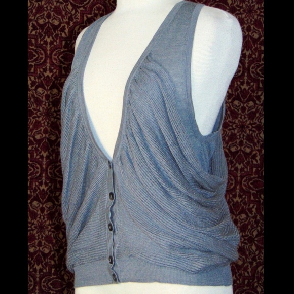ANN TAYLOR LOFT gray sleeveless knit blouse XS✨ - Picture 2 of 7
